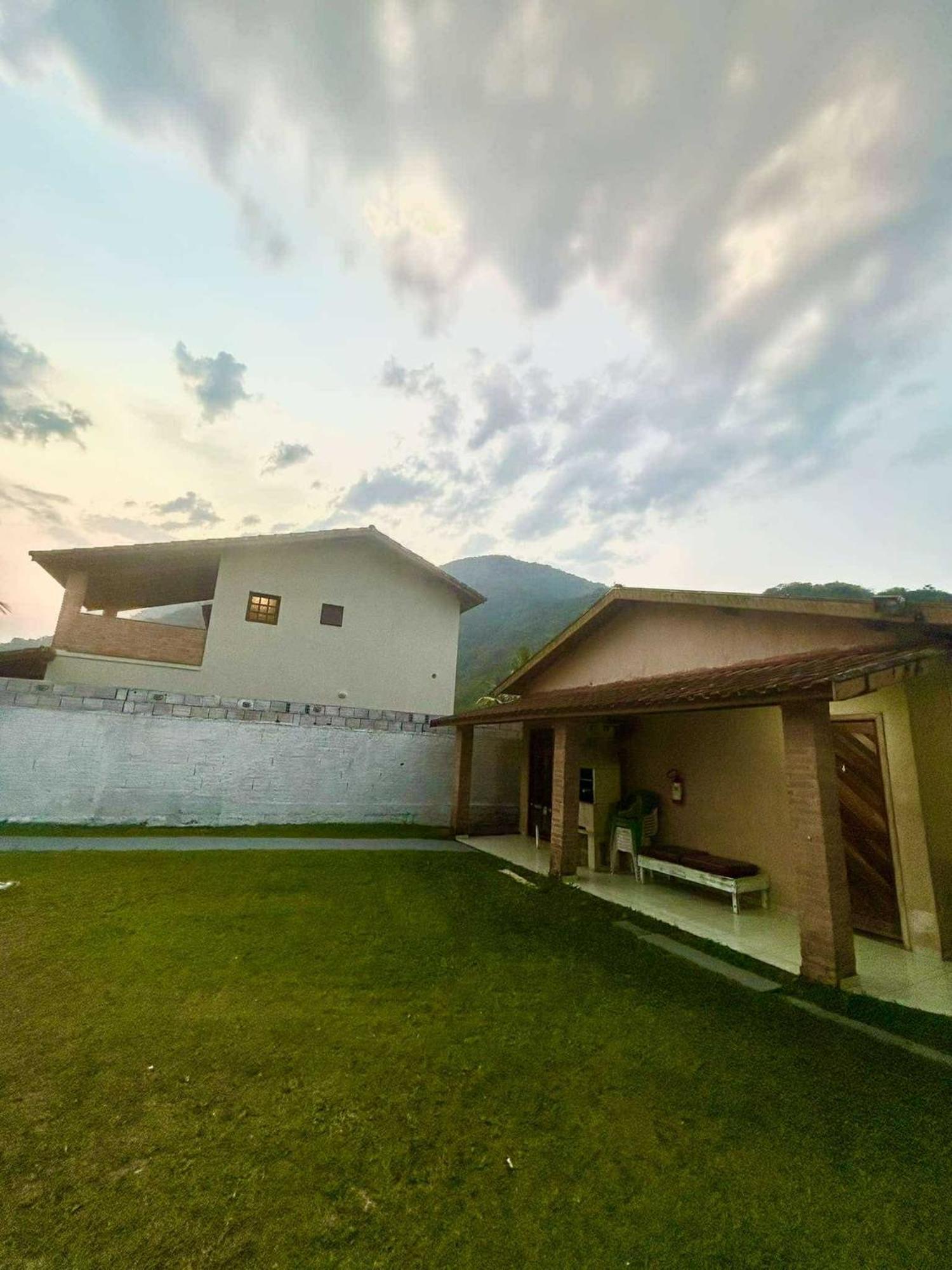 Sobrado E Casa Em Ubatuba Villa ภายนอก รูปภาพ