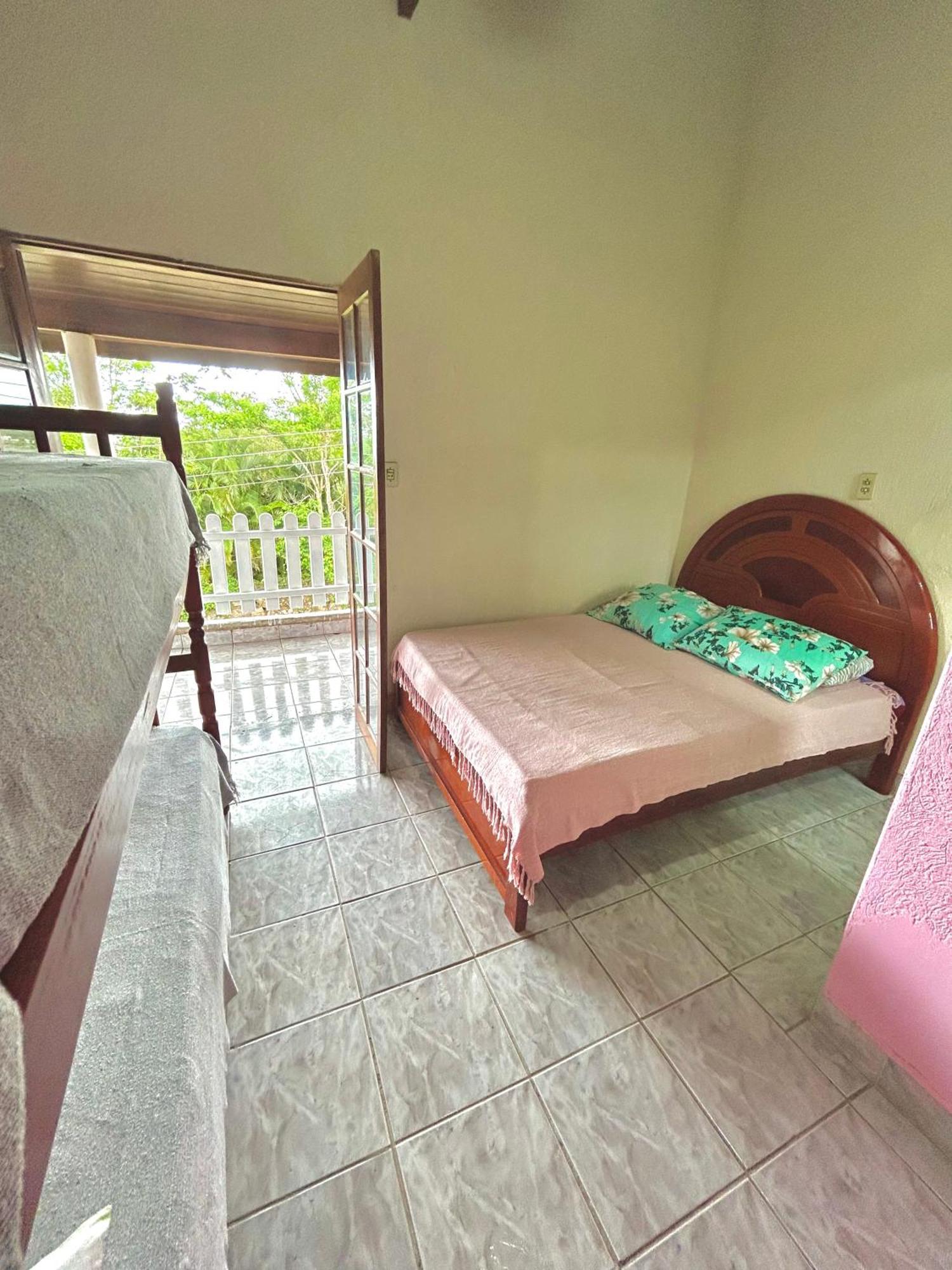 Sobrado E Casa Em Ubatuba Villa ภายนอก รูปภาพ